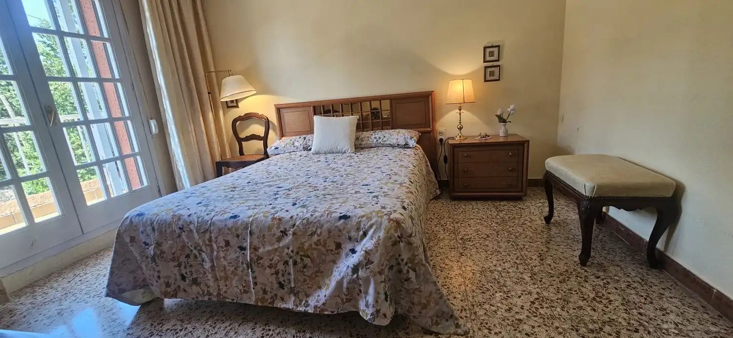 Habitación de Casa o chalet en venta en Corbera de Llobregat con Aire acondicionado, Calefacción y Terraza