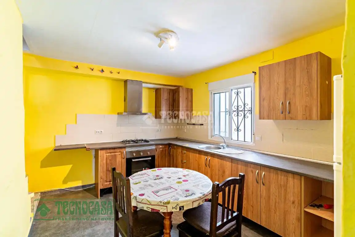 Houses for sale in Tolox