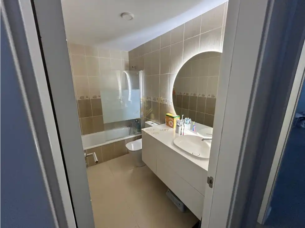 Baño de Apartamento en venta en San Cristóbal de la Laguna con Terraza y Amueblado