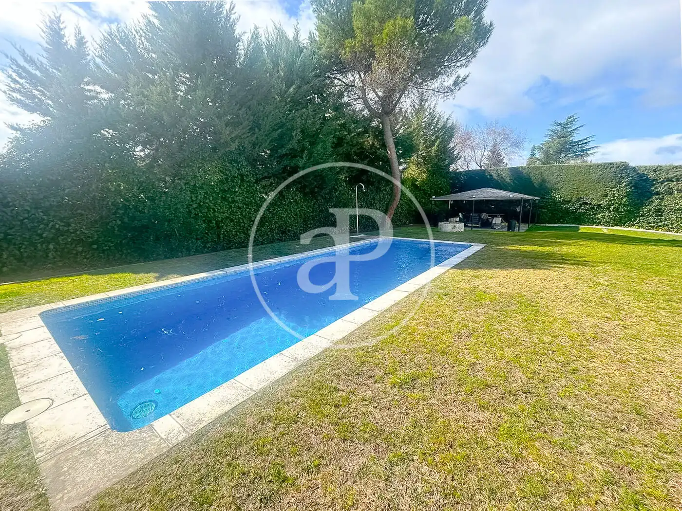Piscina de Casa o xalet en venda en La Moraleja amb Aire condicionat, Calefacció i Jardí privat