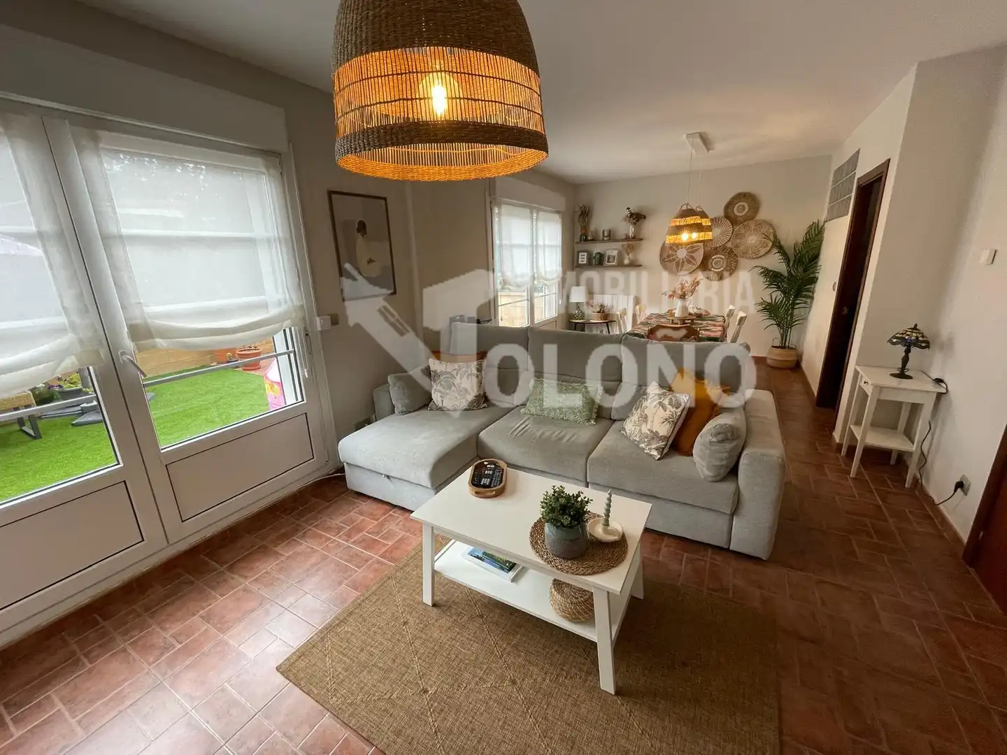 Sala de estar de Casa o chalet en venta en Cihuri con Calefacción, Jardín privado y Parquet