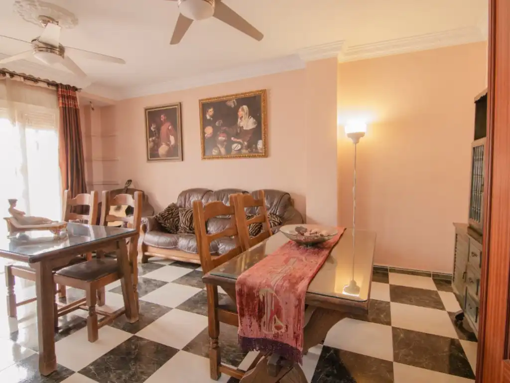 Sala de estar de Casa o chalet en venta en La Rinconada