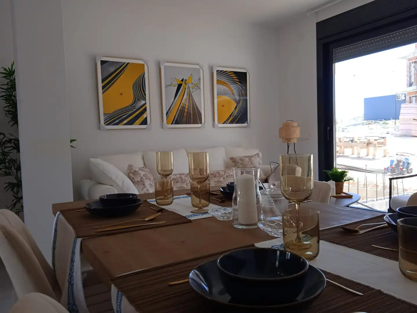 Menjador de Apartament en venda en Orihuela amb Aire condicionat, Terrassa i Moblat