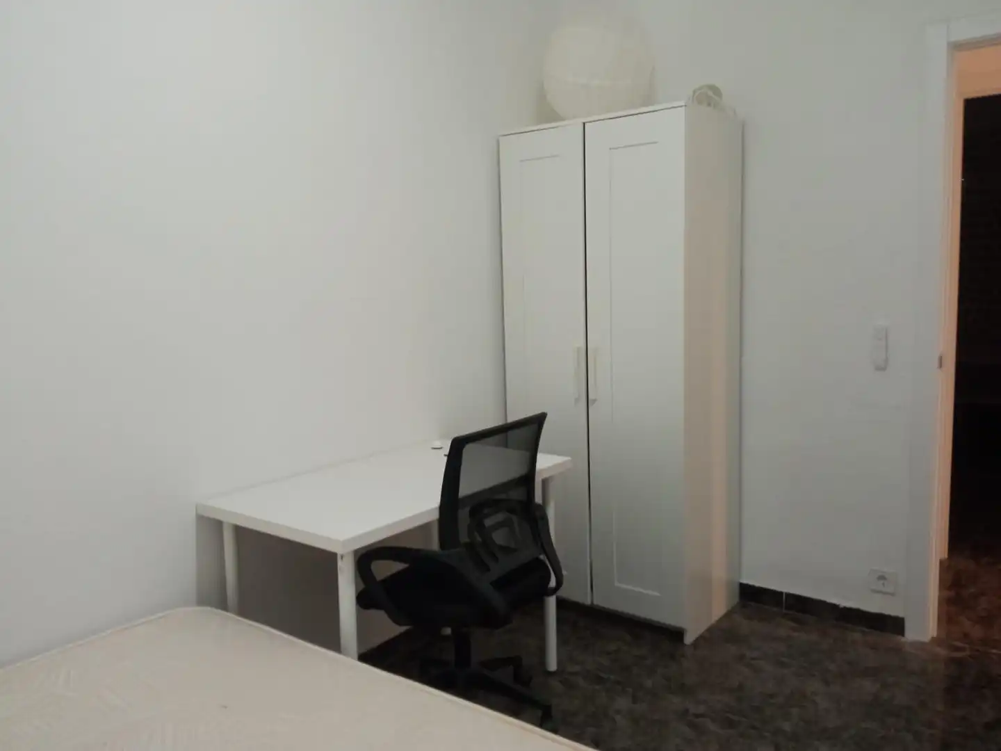 Flat for sale in Valencia  with Storage room