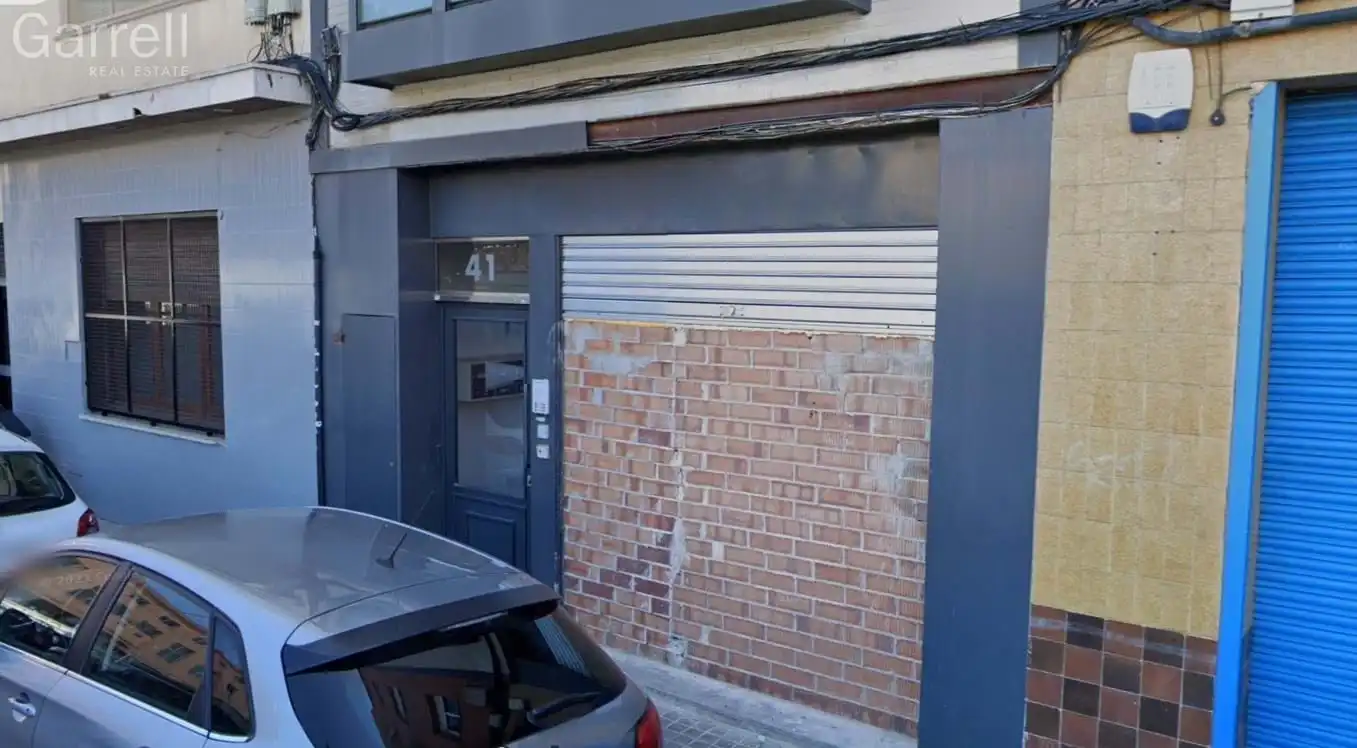 Locale commerciale in vendita a CL TORRIJOS 
 Es: Pl: Pt:
 MATARO (BARCELONA)