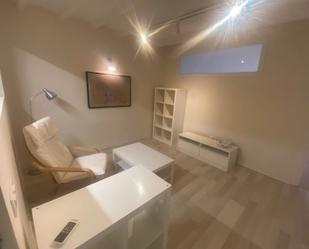 Sala d'estar de Apartament de lloguer en  Tarragona Capital amb Aire condicionat, Calefacció i Parquet