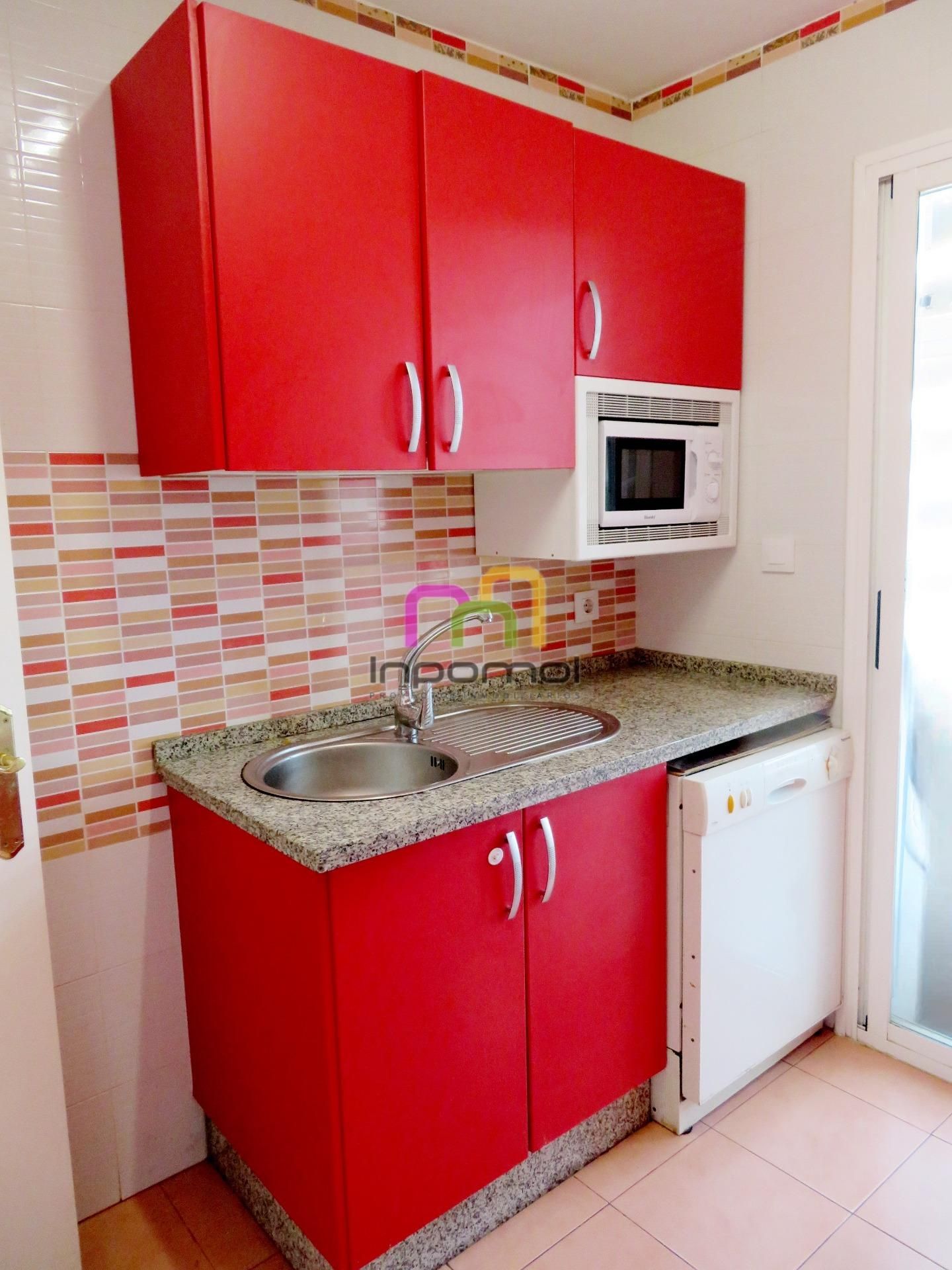 Kitchen of Flat to rent in Badajoz Capital  with Air Conditioner and Heating
