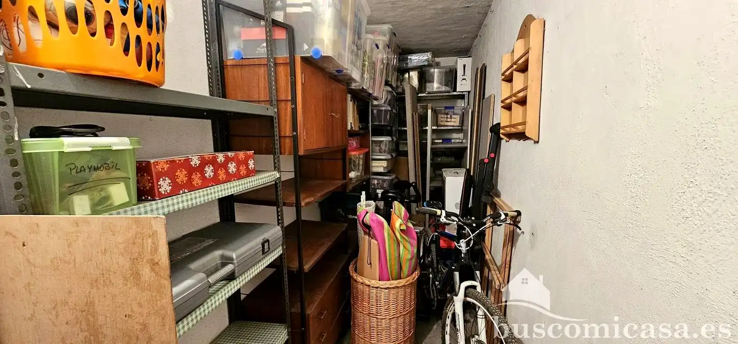 Storage room for sale in Armilla