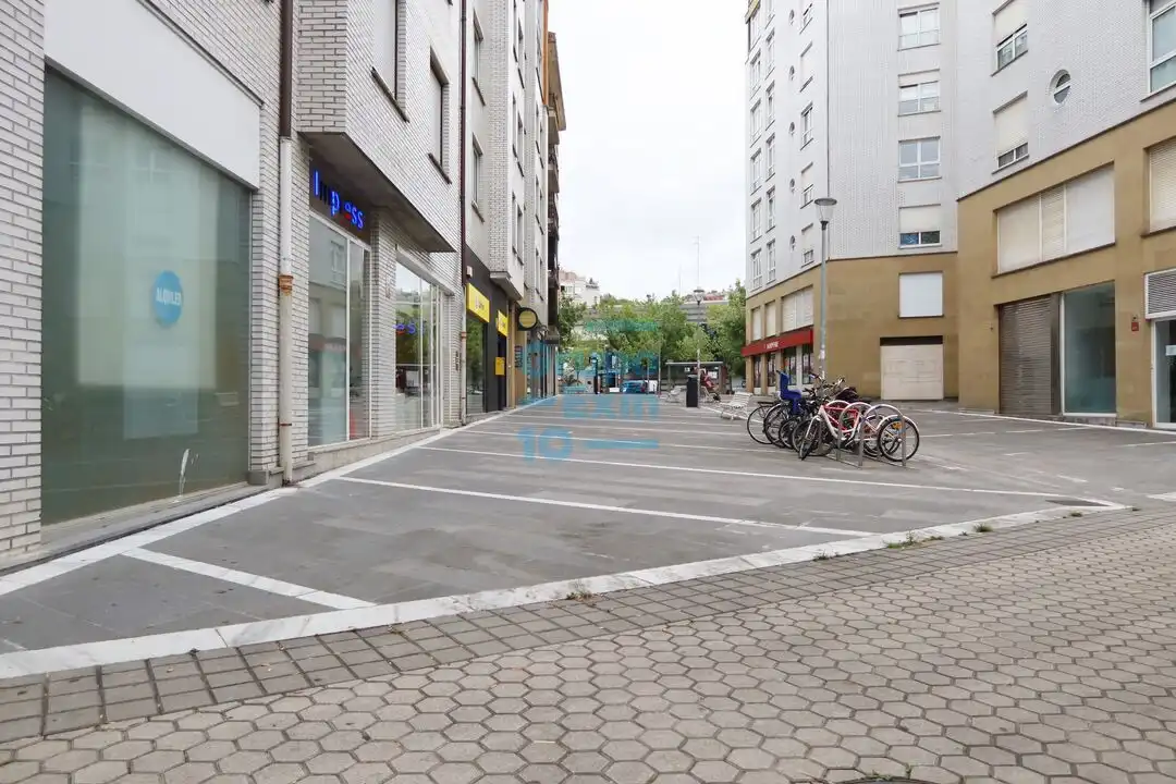 Parkplatz von Geschaftsraum zur Miete in Donostia - San Sebastián 