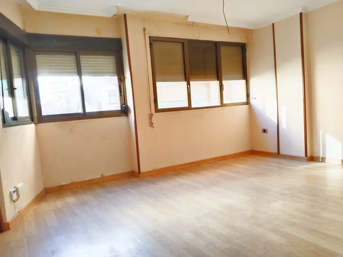Piso en venta en Avinguda Joan Carles I, Centro Urbano