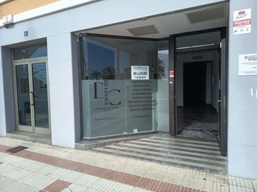 Local comercial en alquiler en Centre