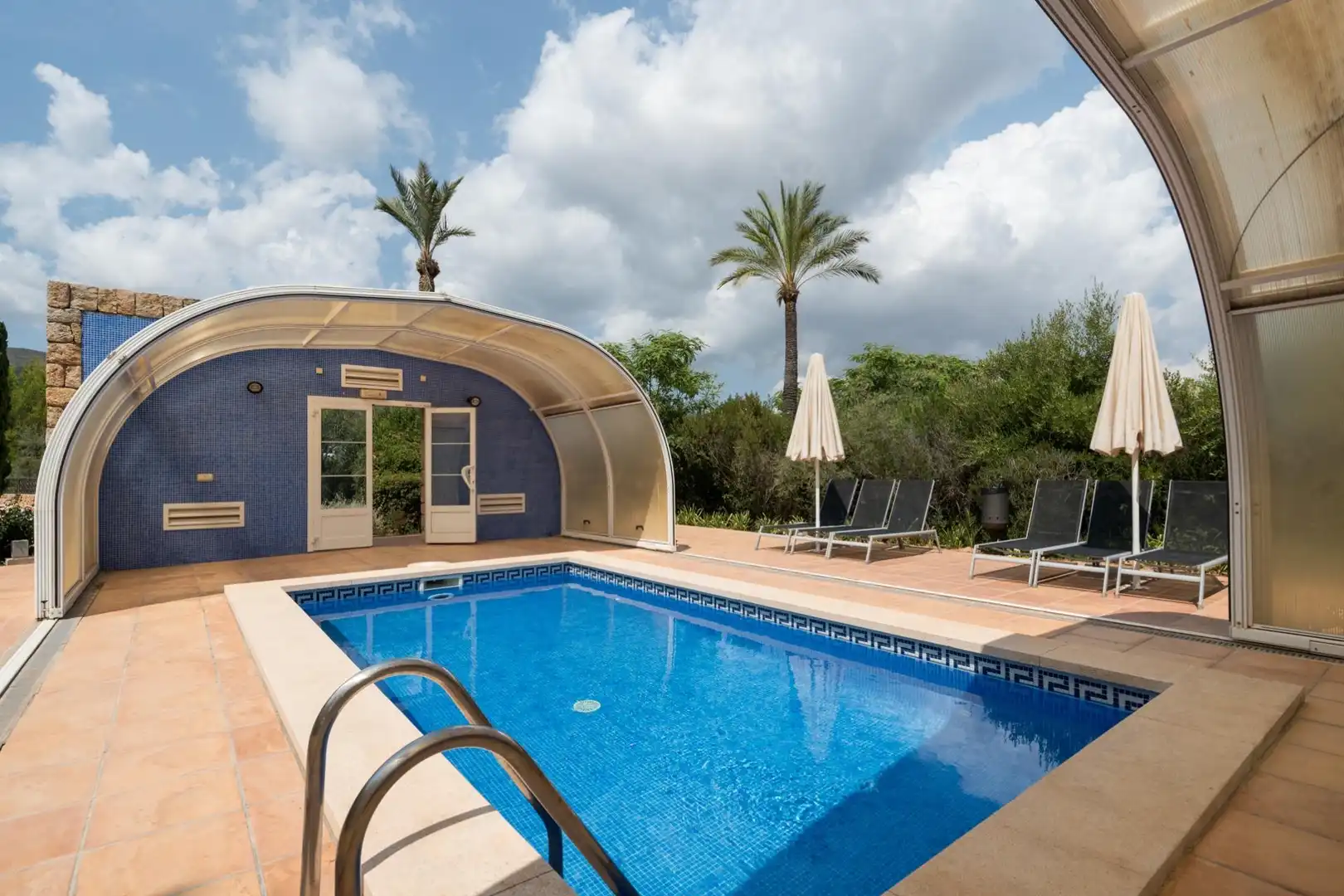 Piscina de Planta baixa en venda en Calvià amb Terrassa i Piscina comunitària