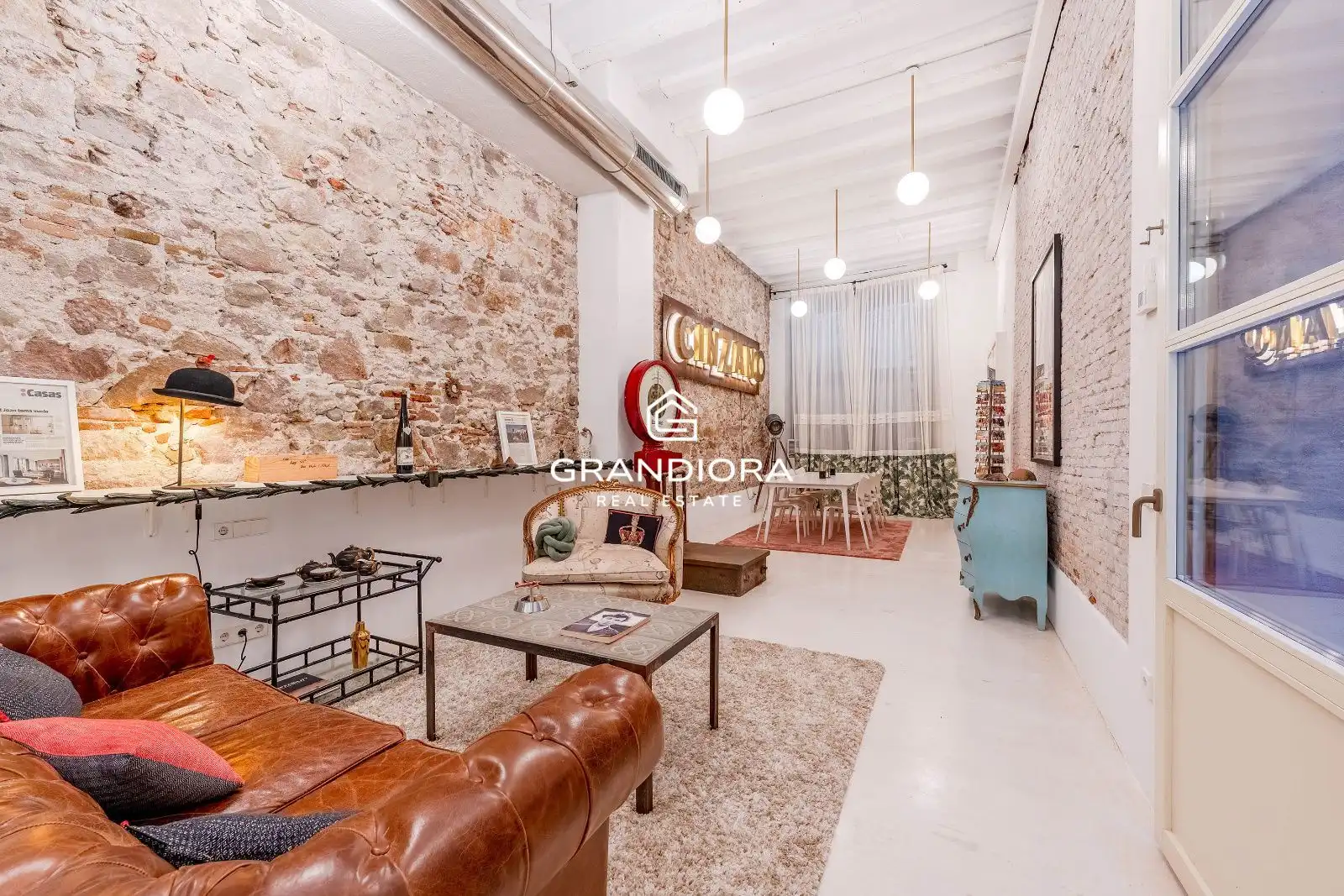 Sala d'estar de Pis en venda en Barcelona amb Aire condicionat, Calefacció i Terrassa