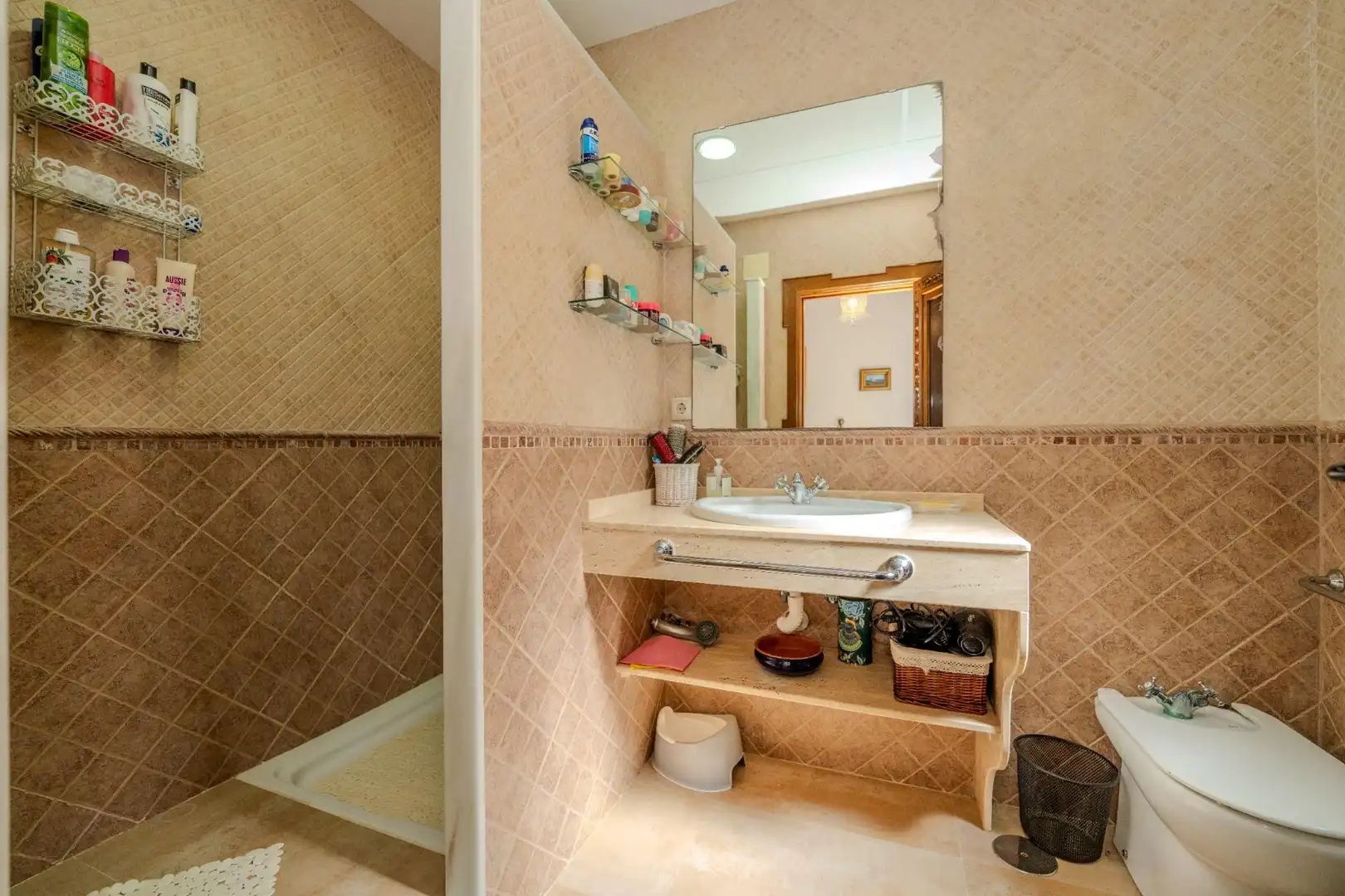 Badezimmer von Country house zum Verkauf in Ayamonte mit Klimaanlage, Heizung und Privatgarten