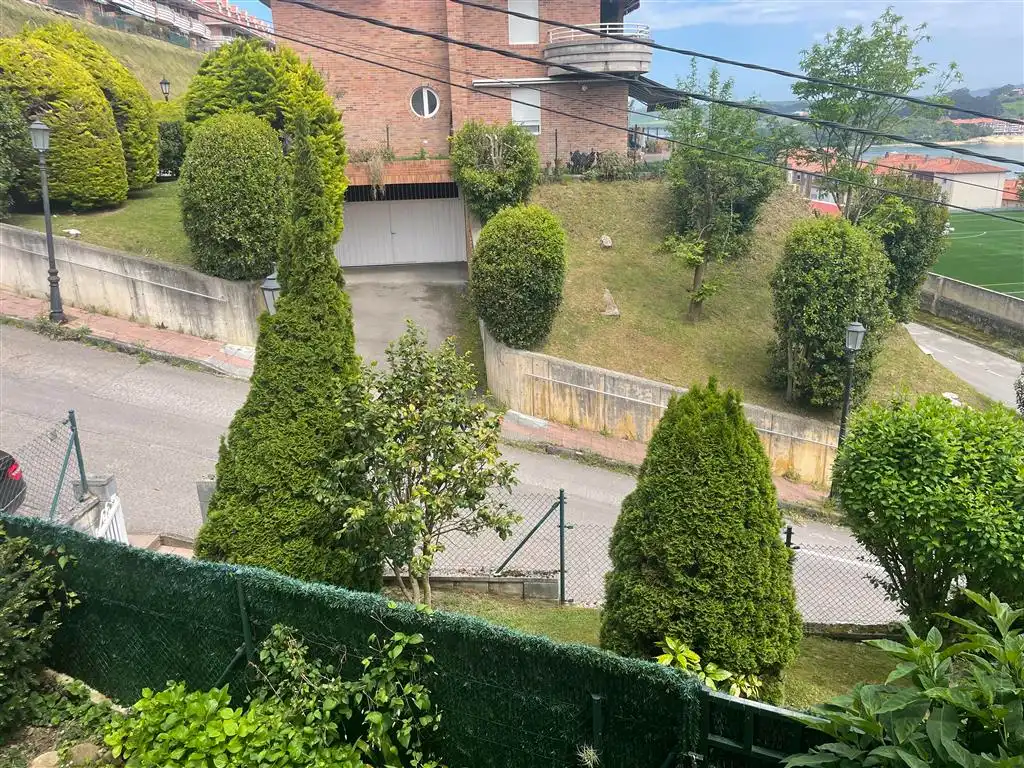 Exterior view of Flat for sale in San Vicente de la Barquera  with Heating, Parquet flooring and Furnished