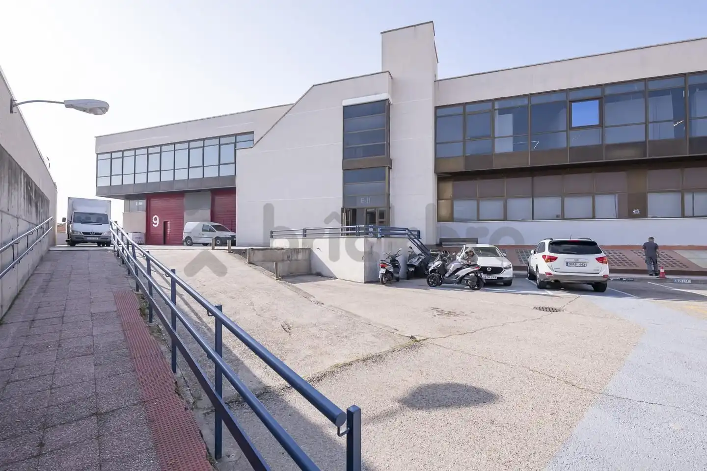 Oficina en venta en De Valdelaparra, Zona Industrial