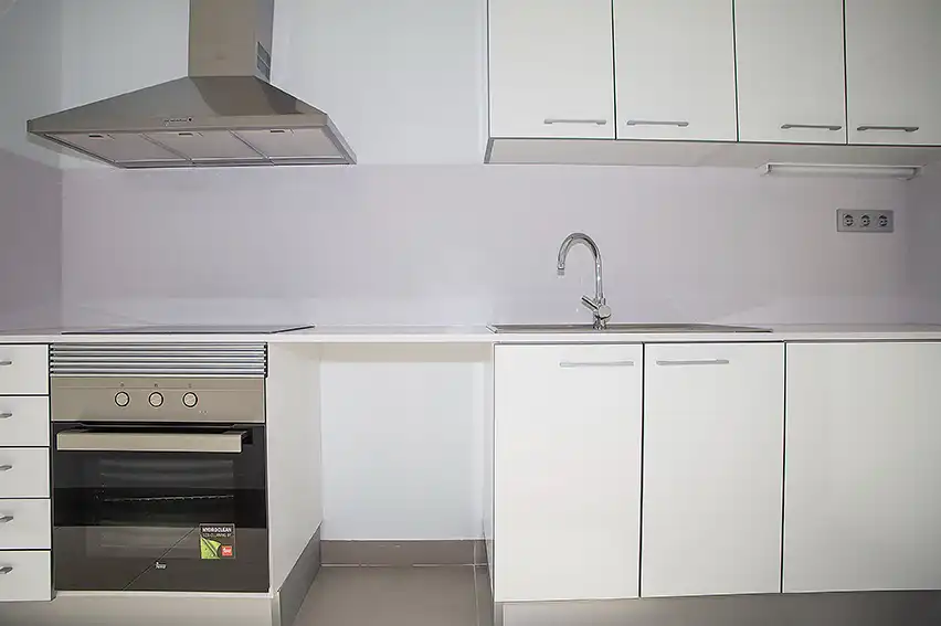 Kitchen of Flat for rent in Barcelona  with Terrace, Storage room and Oven