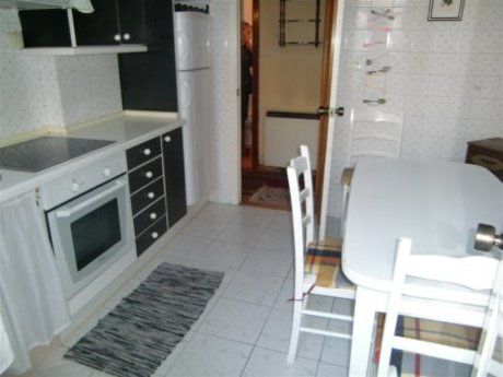 Kitchen of Flat to rent in Vigo   with Heating and Storage room