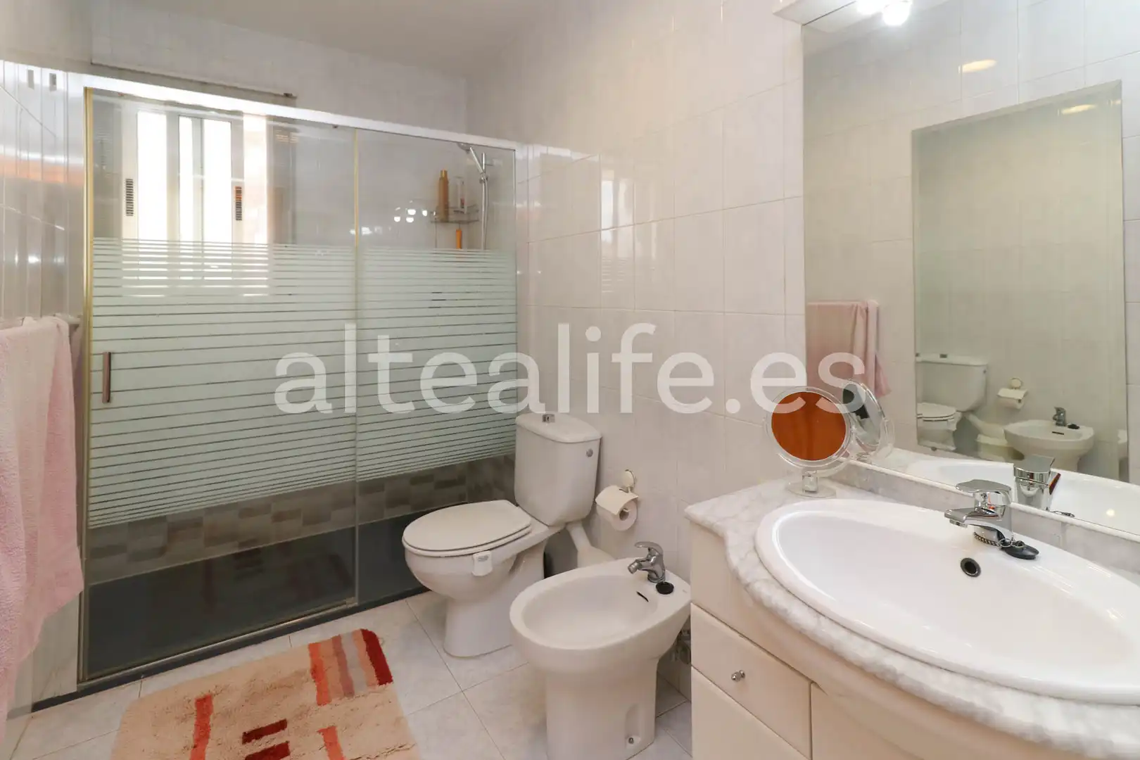 Bathroom of Houses for sale in L'Alfàs del Pi  with Air Conditioner, Private garden and Terrace