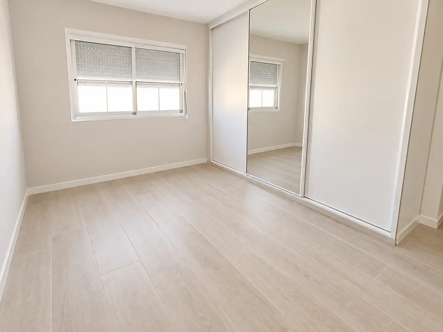 Piso con terraza en venta en Avinguda Blasco Ibáñez 50, imagen 4