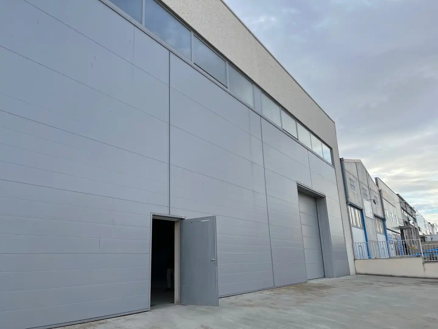 Nau industrial en venda a Calle Río Tera 18, imagen 2