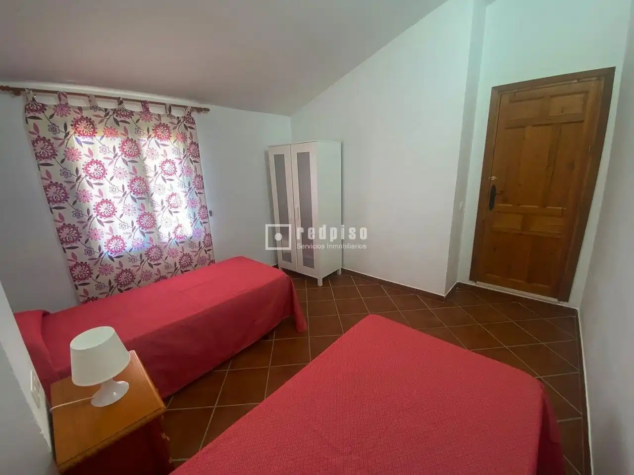 Habitación de Casa o chalet en venta en Málaga con Calefacción, Jardín privado y Terraza