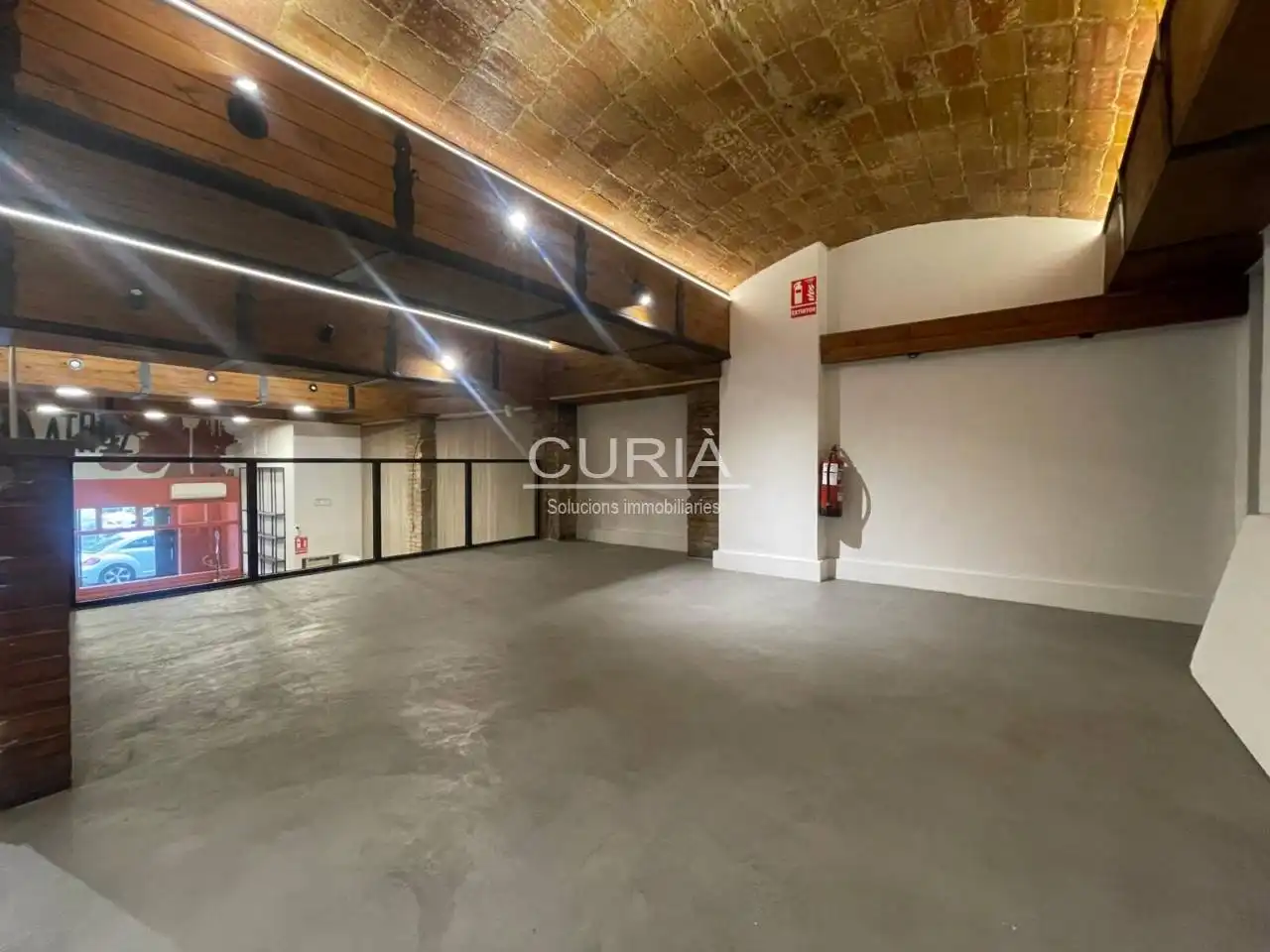 Local de lloguer a Calle Prat de la Riba, Príncep de Viana - Clot -Xalets Humbert Torres