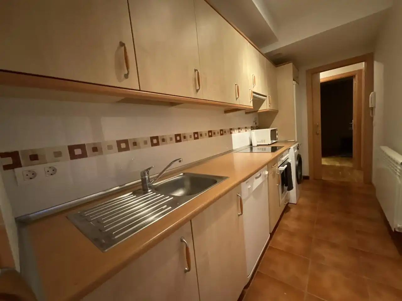 Cocina de Piso en venta en Cirueña con Calefacción, Trastero y Amueblado