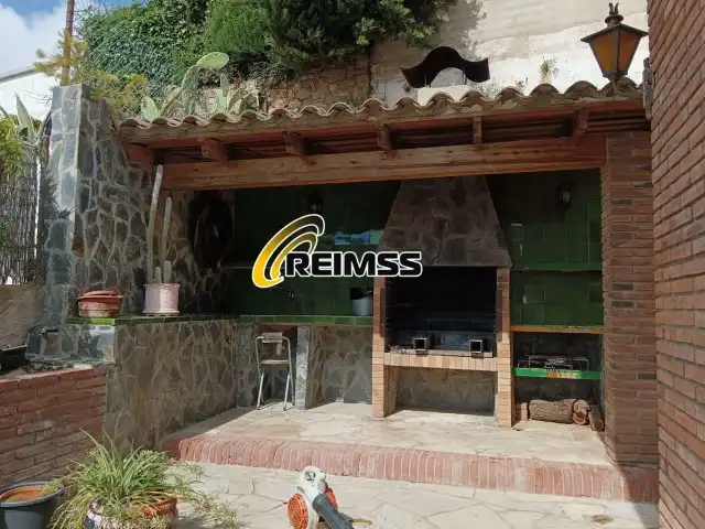Houses for sale in Calle Finlandia 9, Canyelles