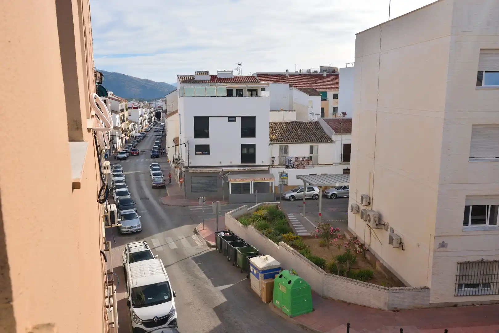 Exterior view of Duplexes for sale in Ronda  with Terrace and Balcony