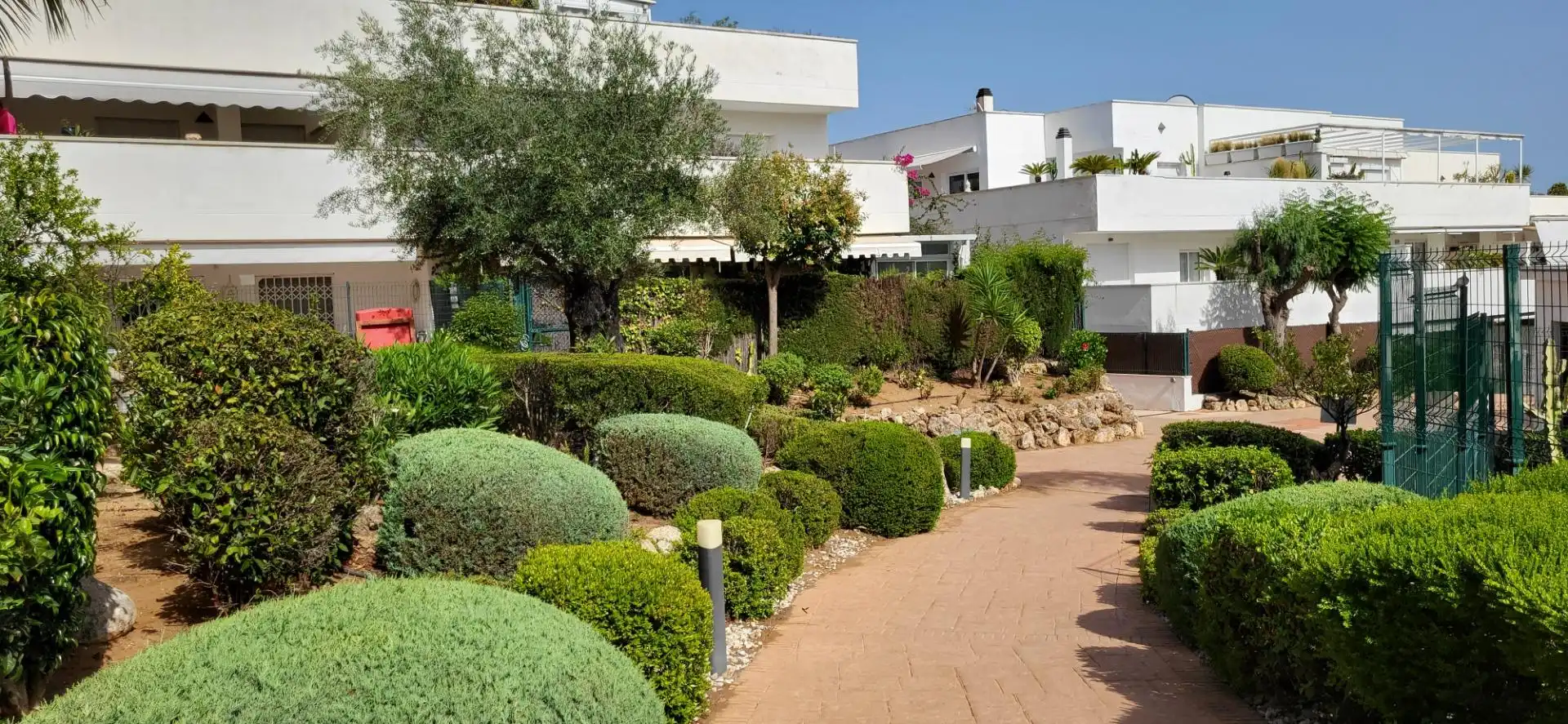 Jardí de Apartament de lloguer en Marbella amb Jardí privat, Terrassa i Moblat