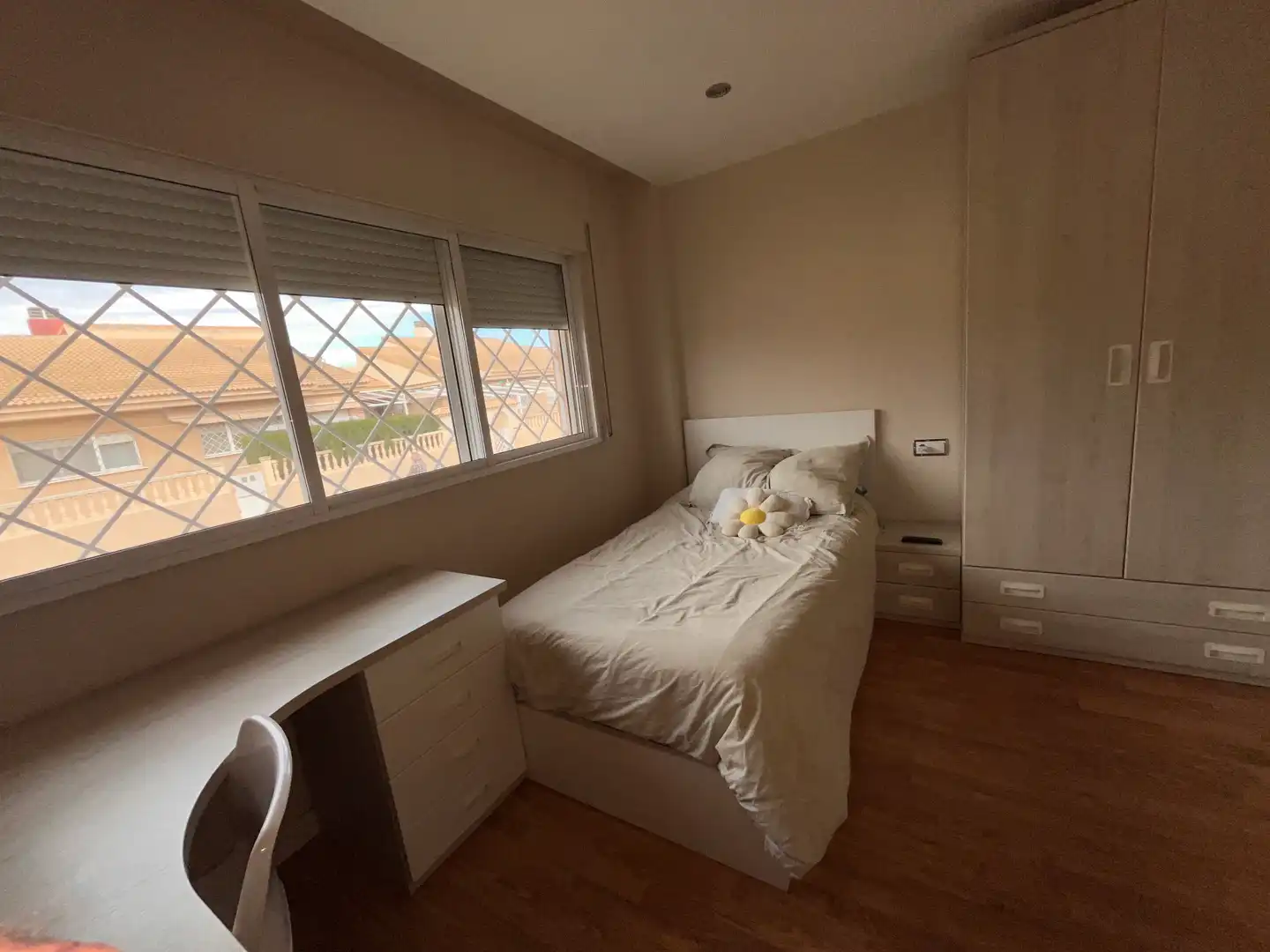 Habitación de Casa adosada en venta en Cartagena con Aire acondicionado, Calefacción y Jardín privado