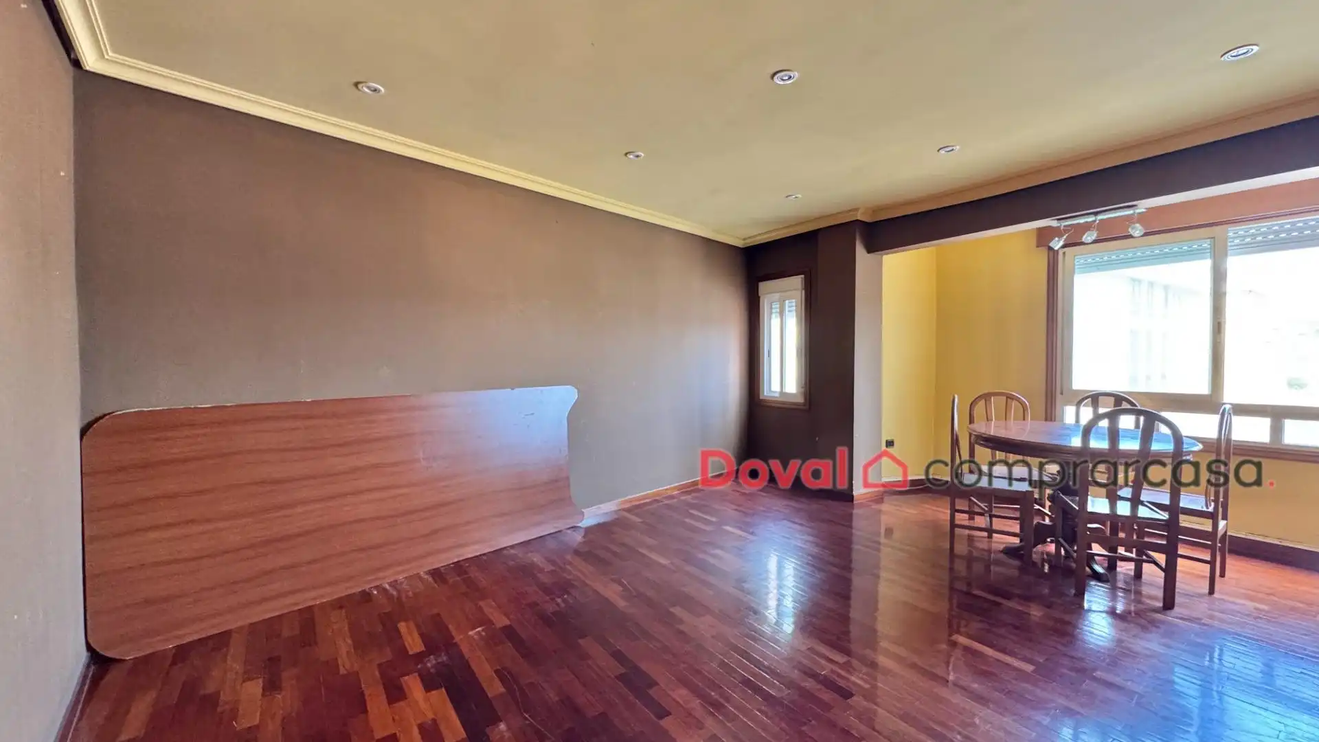 Living room of Flat for sale in Vigo   with Parquet flooring