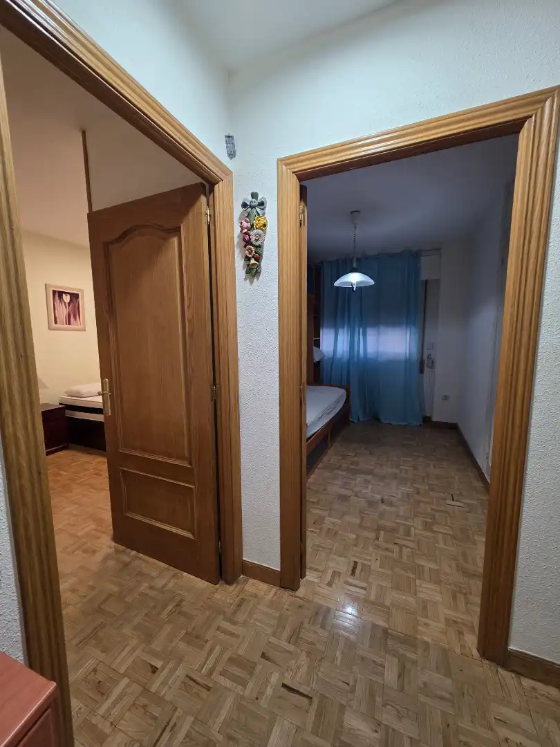 Flat for rent in Calle de Aguilón, Chopera