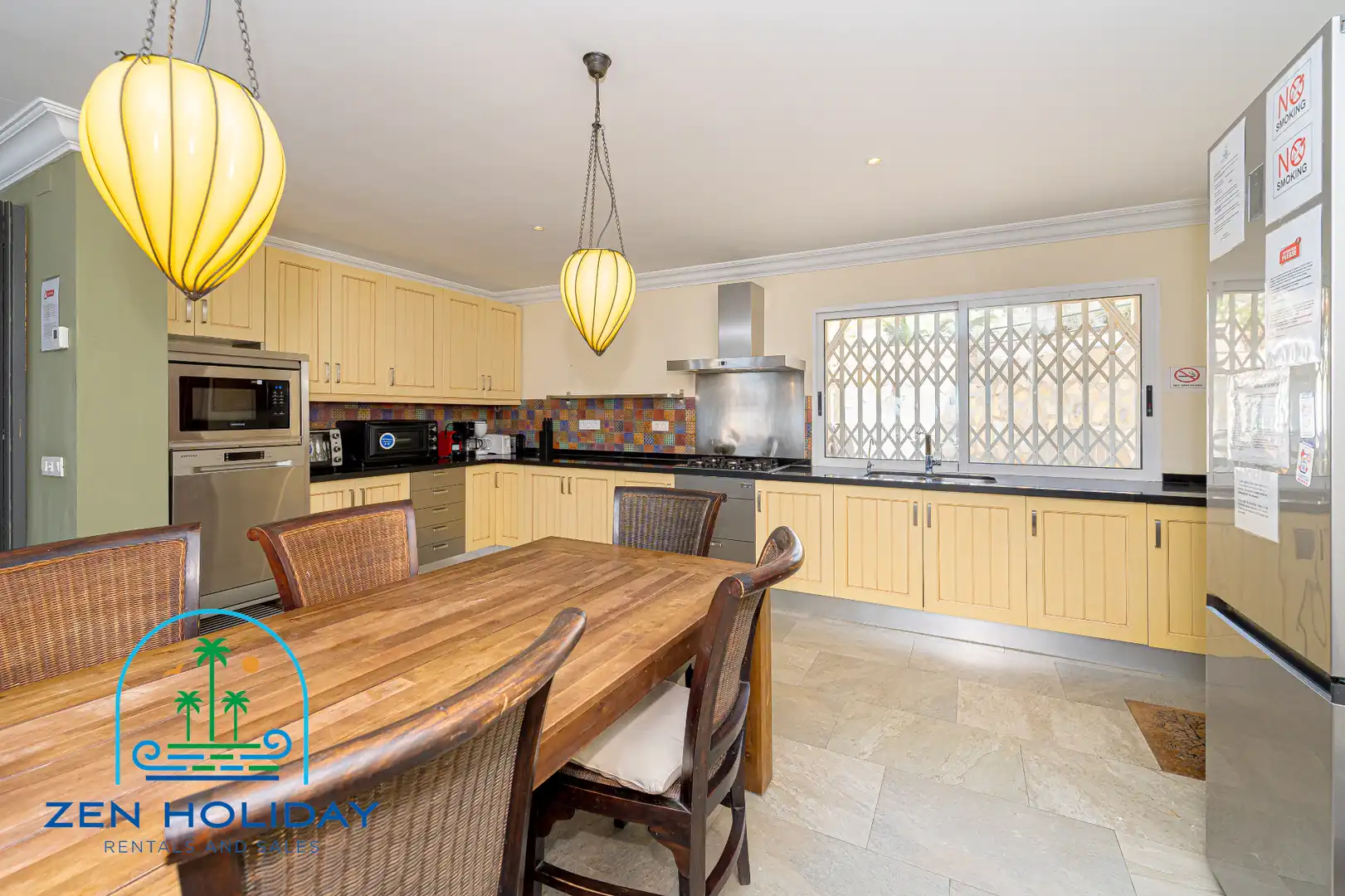 Cocina de Casa o chalet en venta en Villajoyosa / La Vila Joiosa con Aire acondicionado, Calefacción y Jardín privado
