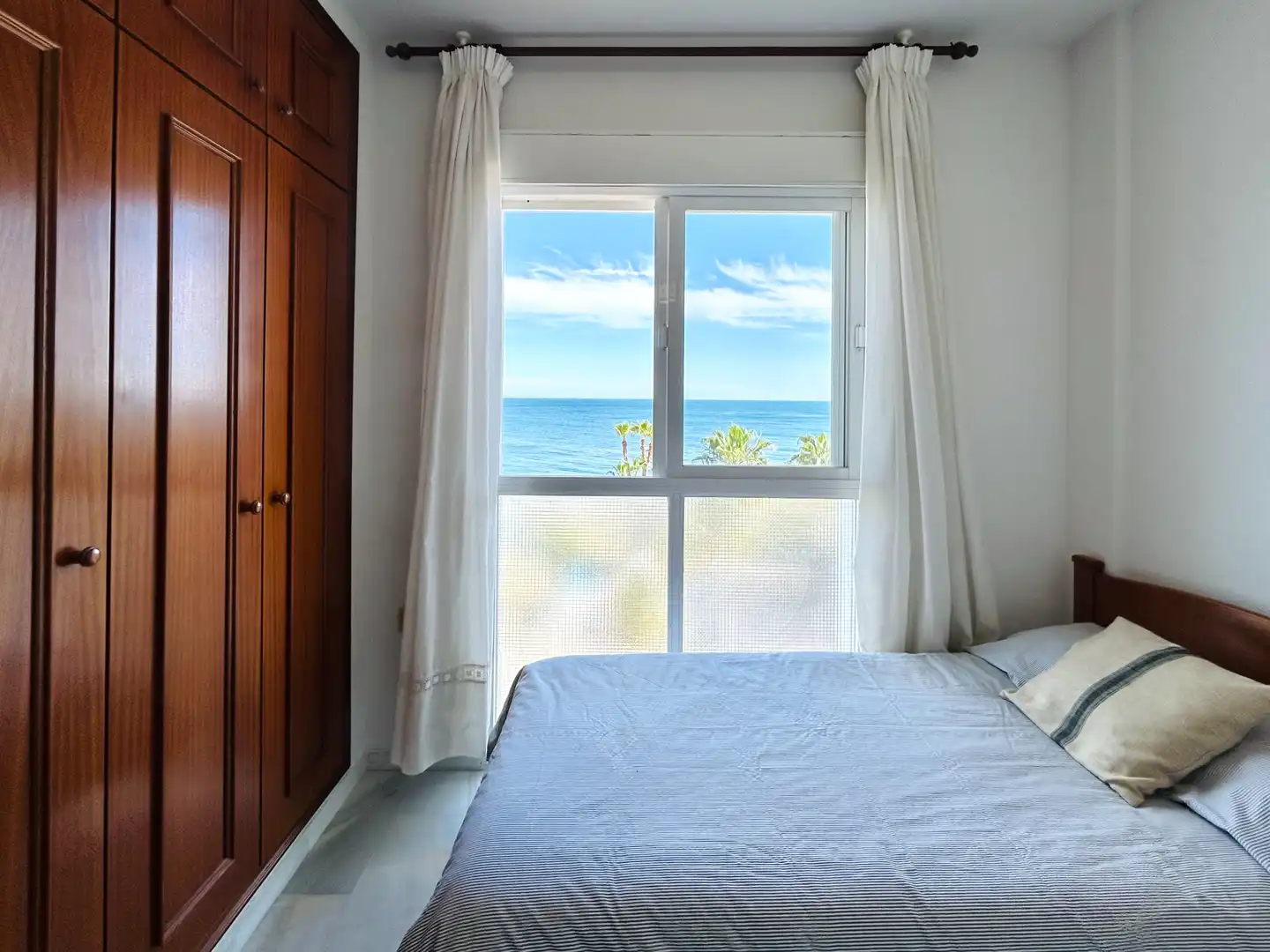 Bedroom of Flat for rent in Almuñécar  with Terrace, Furnished and Washing machine