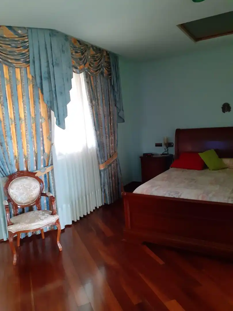 Dormitori de Casa o xalet en venda en Villarejo de Órbigo amb Jardí privat, Terrassa i Traster