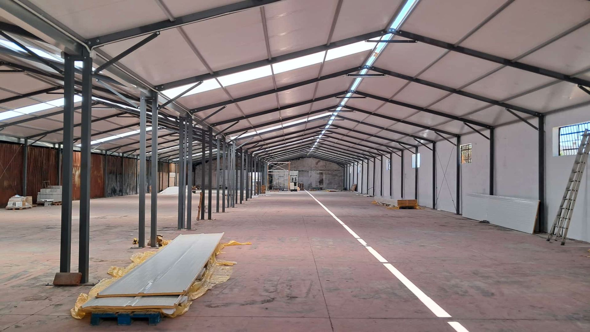Industrial buildings to rent in Centro ciudad