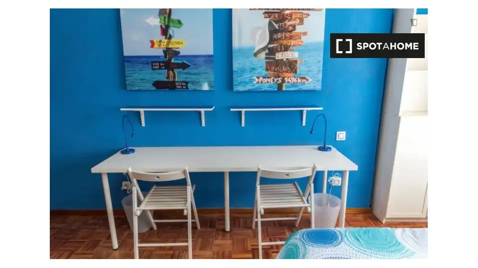 Habitación de Piso de alquiler en Alcalá de Henares con Aire acondicionado, Calefacción y Amueblado