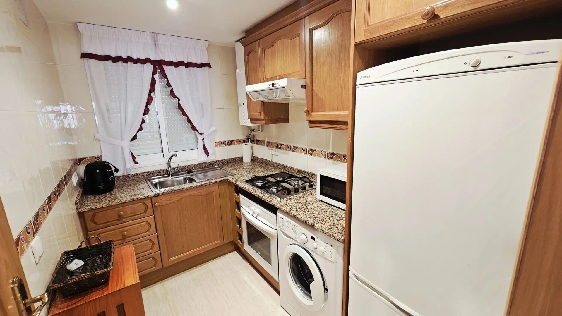 Cocina de Apartamento en venta en Oropesa del Mar / Orpesa con Aire acondicionado, Calefacción y Terraza