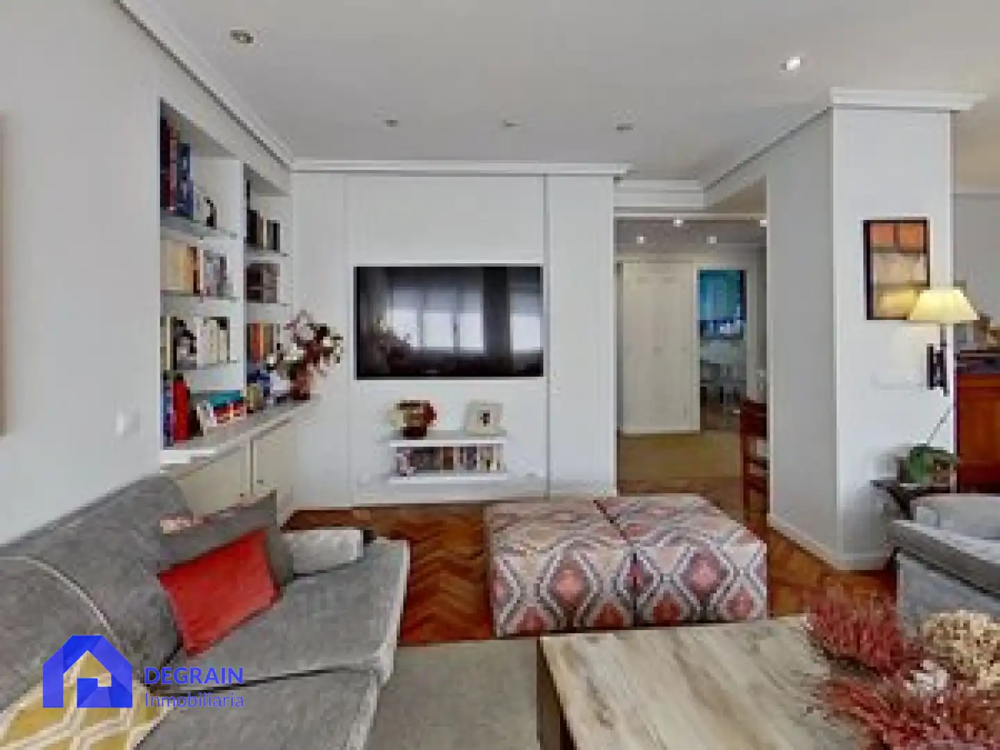 Living room of Flat for sale in Oviedo   with Heating and Storage room