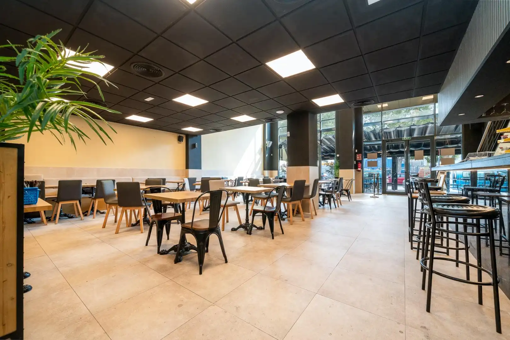 Local comercial en traspaso en Carrer del Gremi de Porgadors 17, imagen 4