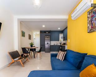 Living room of Apartment to share in  Valencia Capital  with Air Conditioner, Heating and Terrace