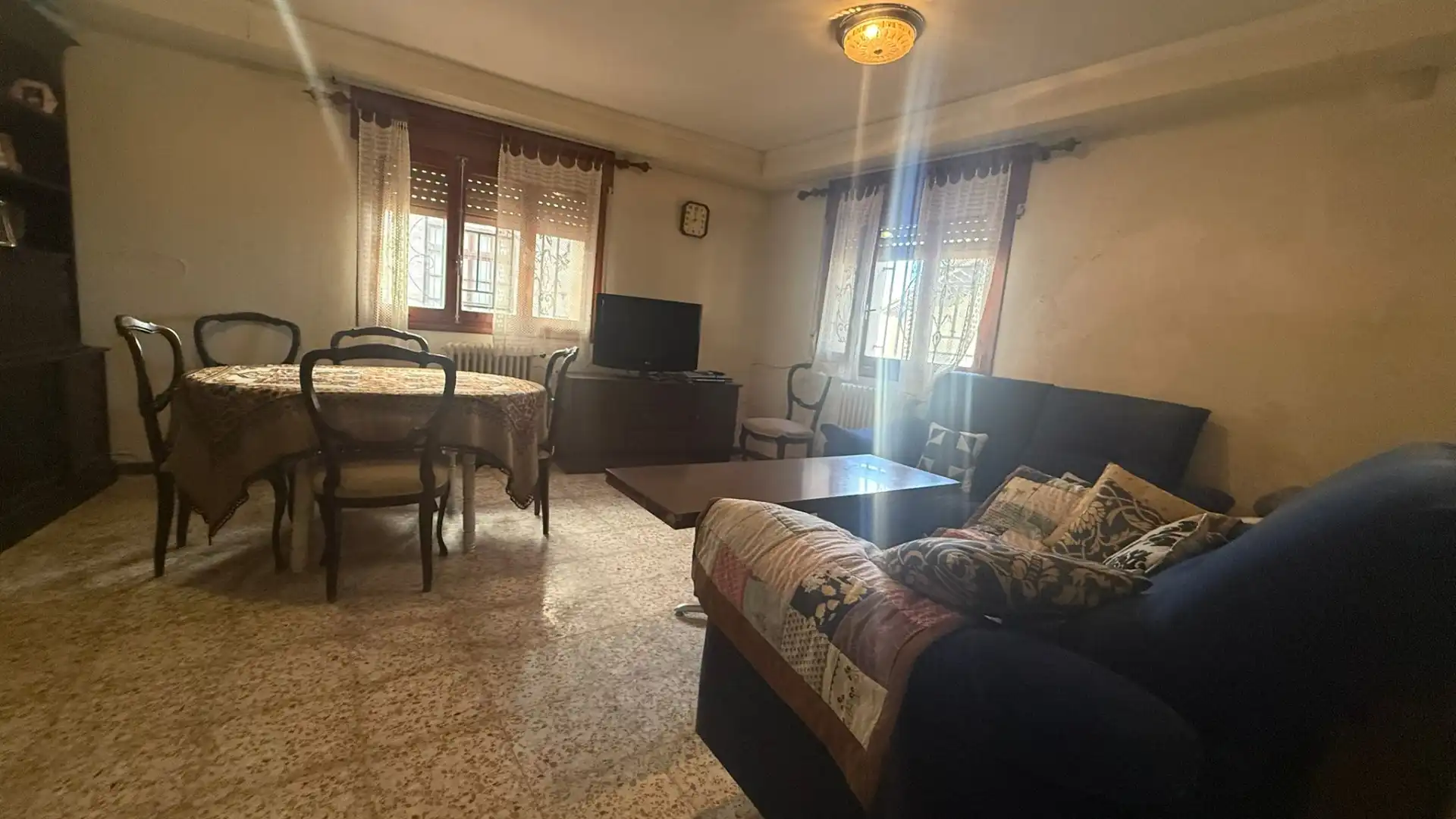 Wohnzimmer von Maisonette zum Verkauf in Morella mit Heizung, Möbliert und Balkon