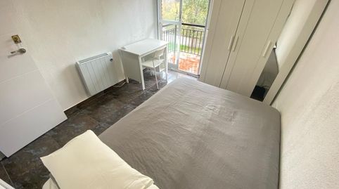 Foto 3 de Habitació a Calle del Estroncio, 9, Los Rosales, Madrid Capital
