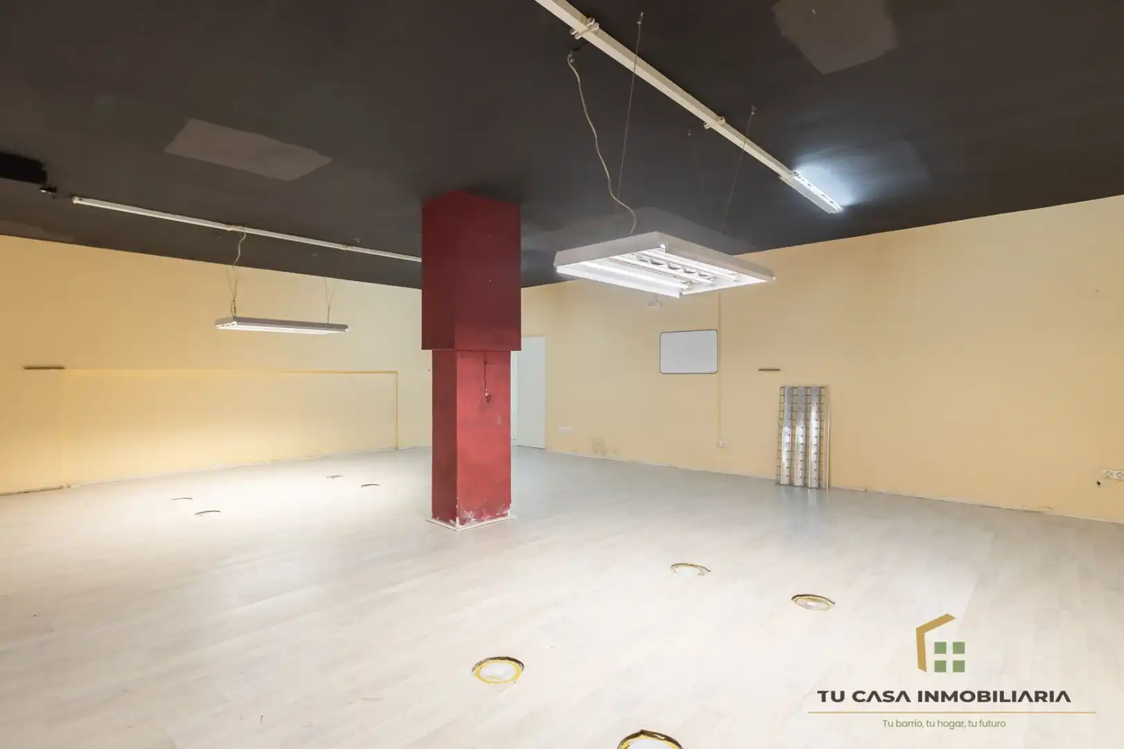 Geschaftsraum zum Verkauf in Badalona