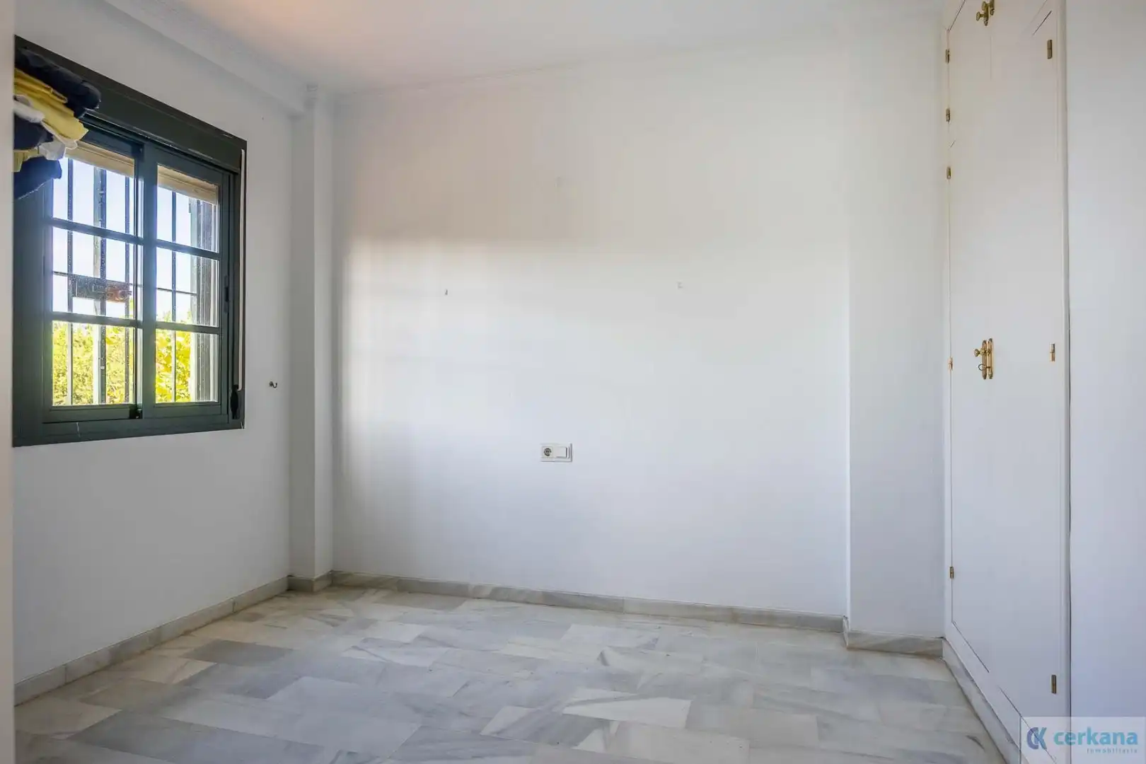 Chalet con piscina en venta en Rosales los, imagen 31