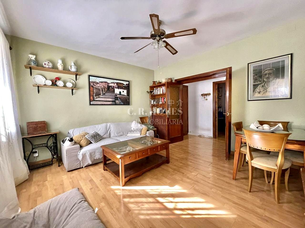 Sala d'estar de Planta baixa en venda en Getafe amb Calefacció i Traster