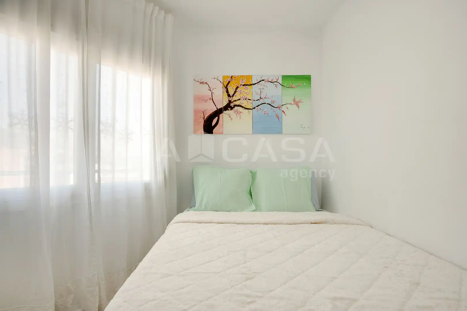 Habitación de Piso en venta en L'Hospitalet de Llobregat con Balcón