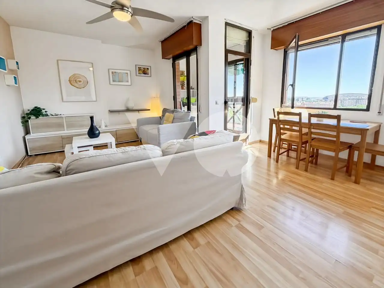Living room of Flat for rent in Madrid  with Air Conditioner, Heating and Terrace